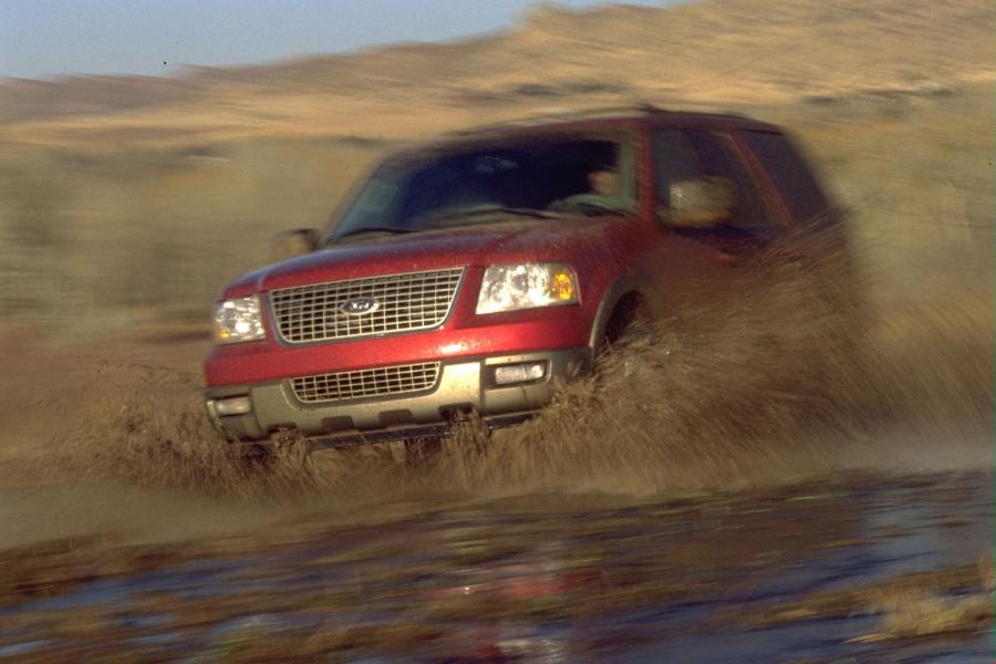  Ford Expedition 2003 года  (фото 42 из 169)